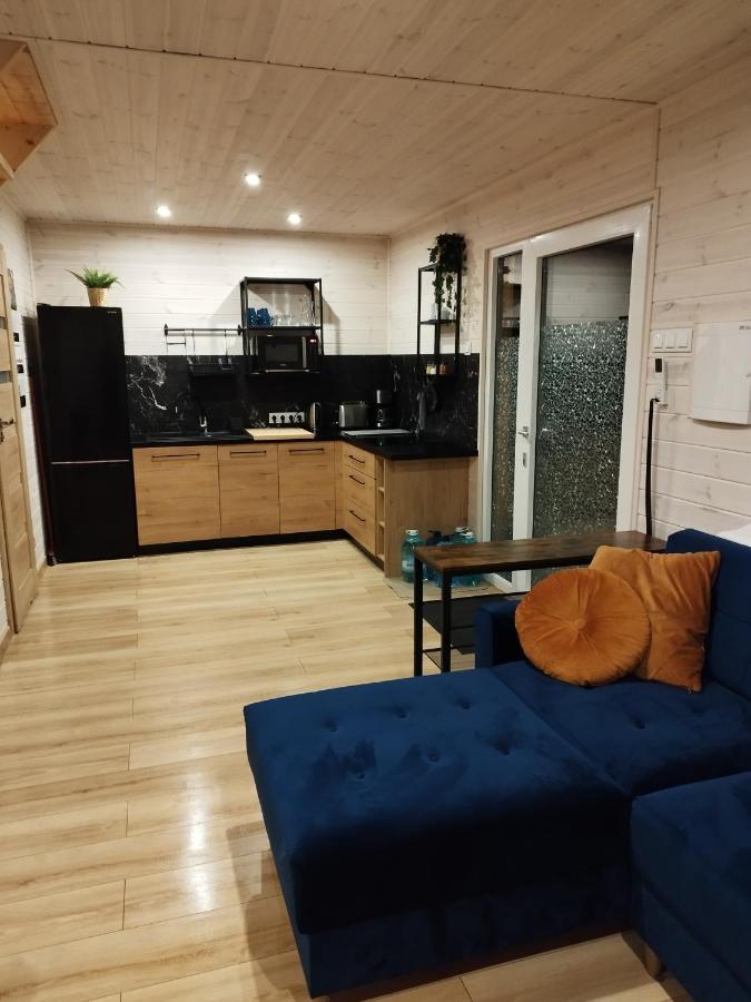 Domino - Domek Nad Jeziorem Bieniowice Esterno foto